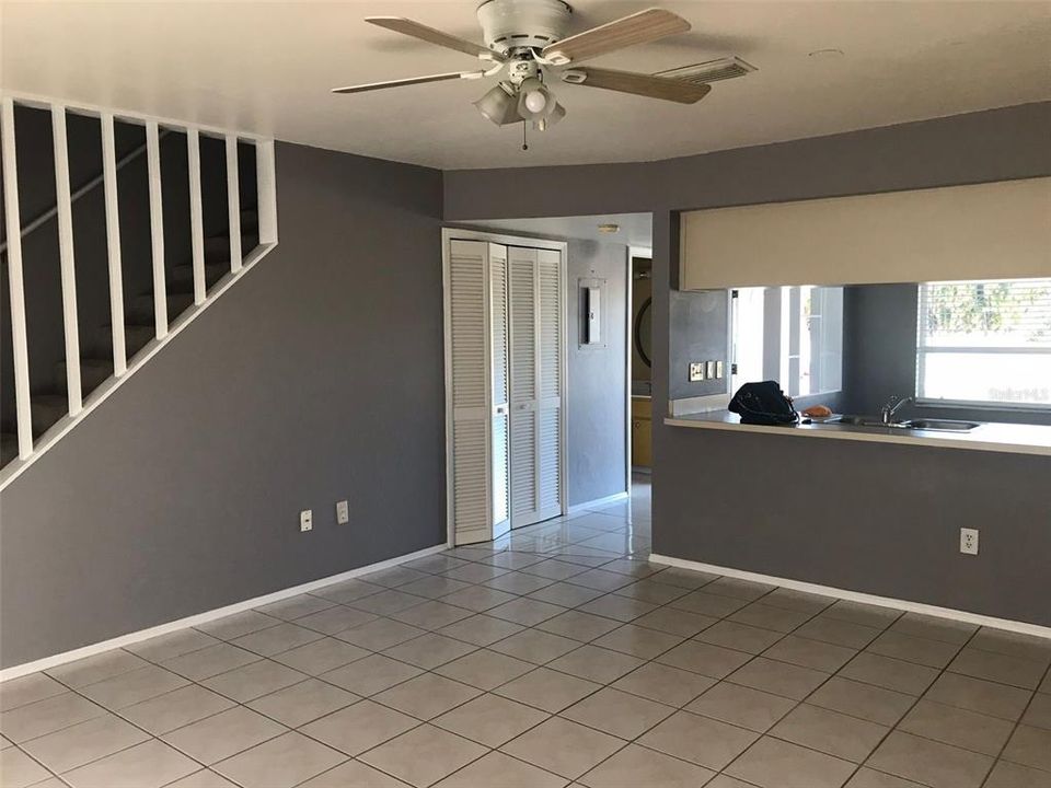 Recently Rented: $1,400 (2 beds, 1 baths, 902 Square Feet)