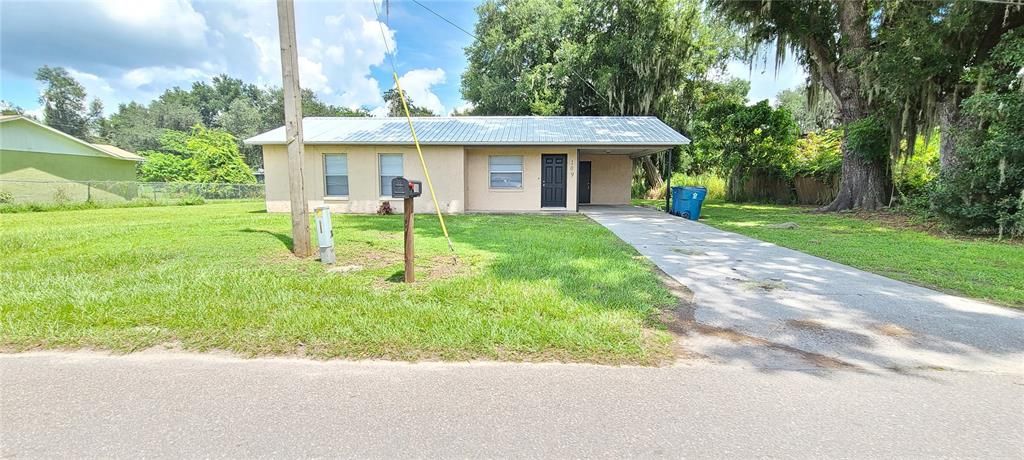 Recently Rented: $1,100 (3 beds, 1 baths, 1011 Square Feet)