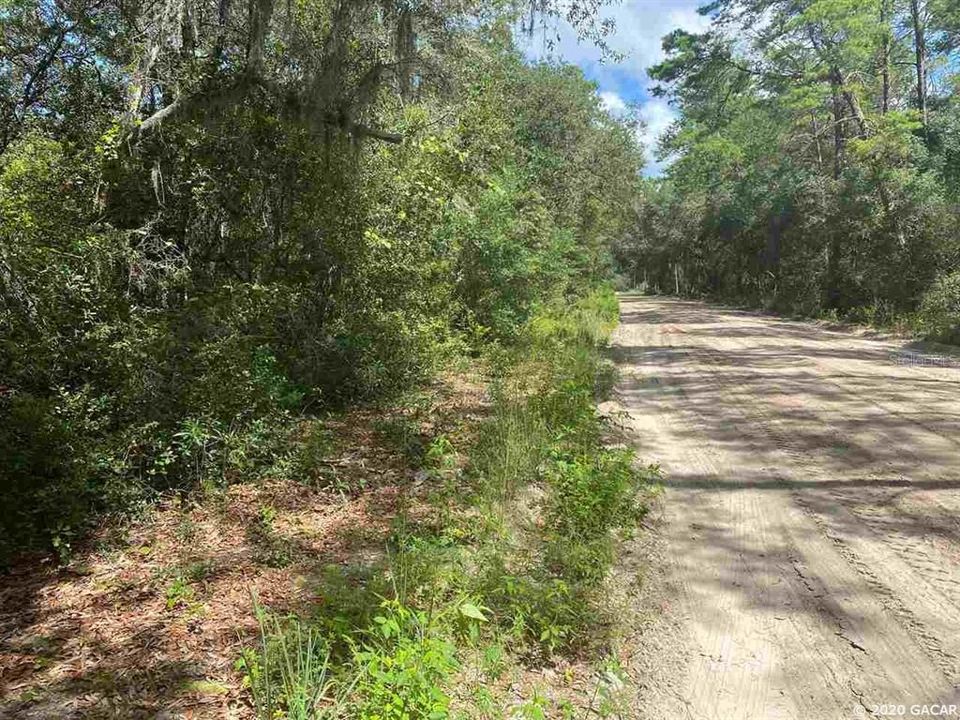 Recently Sold: $13,000 (0.95 acres)