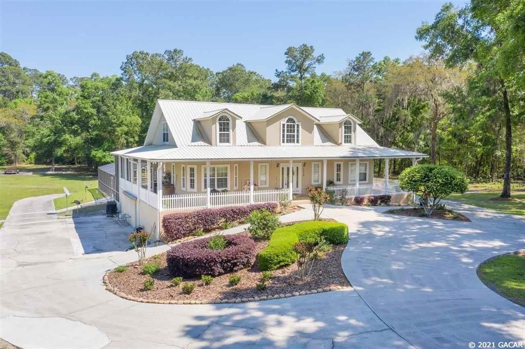 Recently Sold: $625,000 (5 beds, 4 baths, 6724 Square Feet)