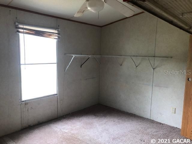 Vendido Recientemente: $89,000 (3 camas, 2 baños, 1620 Pies cuadrados)