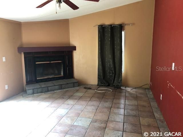 Recently Sold: $89,000 (3 beds, 2 baths, 1620 Square Feet)