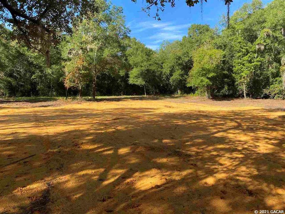 Vendido Recientemente: $59,900 (2.76 acres)