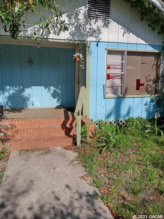 Recently Sold: $75,000 (2 beds, 1 baths, 863 Square Feet)