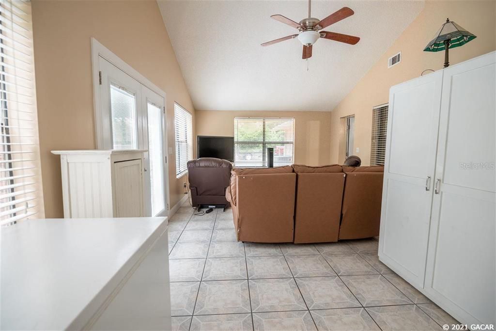 Active With Contract: $385,000 (3 beds, 2 baths, 2223 Square Feet)