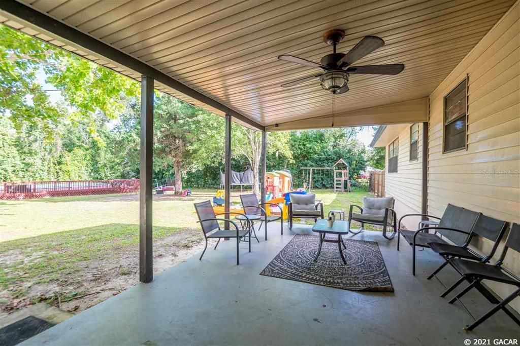 Active With Contract: $249,900 (4 beds, 2 baths, 2232 Square Feet)