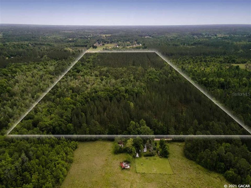 Недавно продано: $262,200 (76.14 acres)