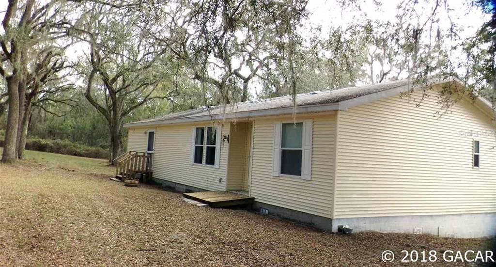 最近售出: $225,000 (3 贝兹, 2 浴室, 1552 平方英尺)