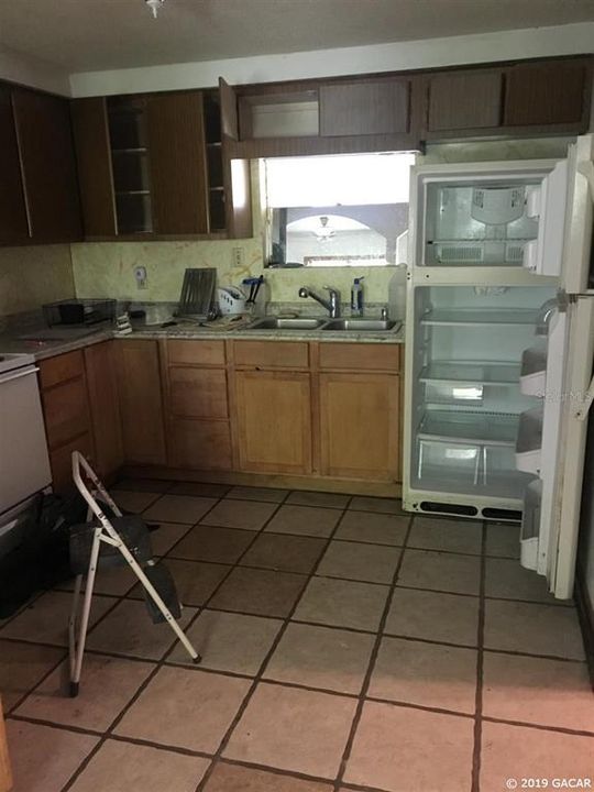 Vendido Recientemente: $85,000 (2 camas, 1 baños, 840 Pies cuadrados)