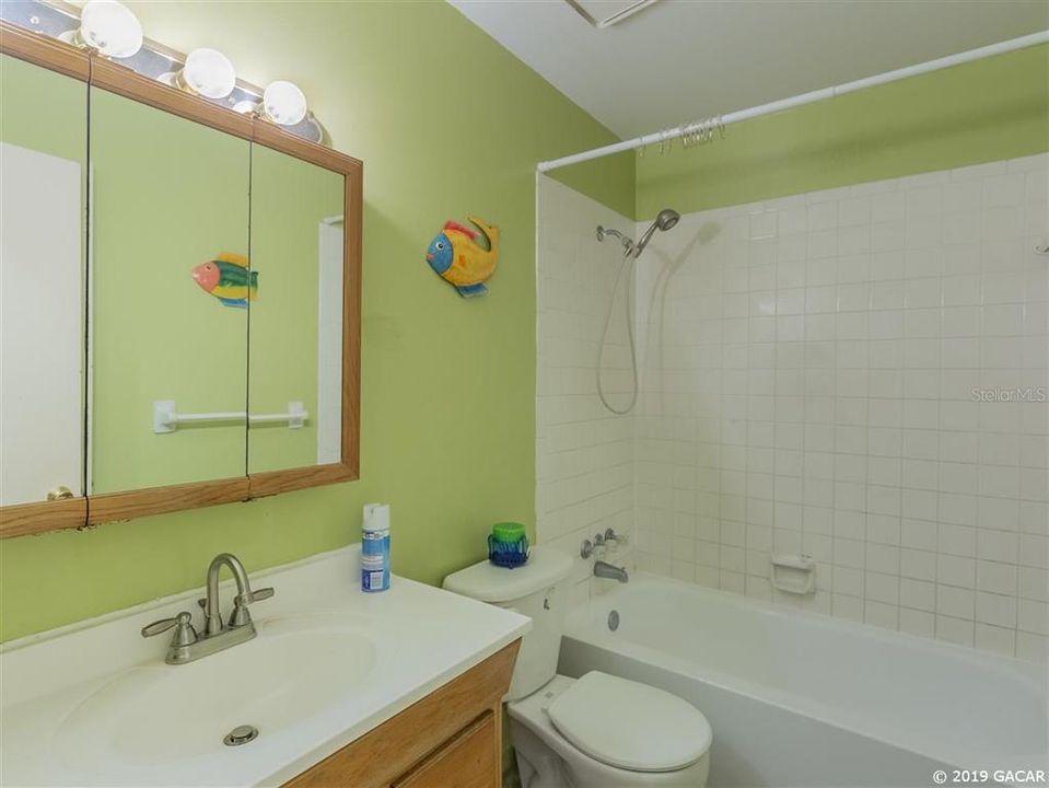 最近租的: $1,200 (3 贝兹, 1 浴室, 1187 平方英尺)