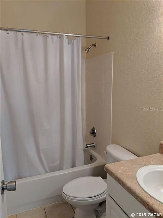 Recently Rented: $1,100 (2 beds, 2 baths, 1275 Square Feet)