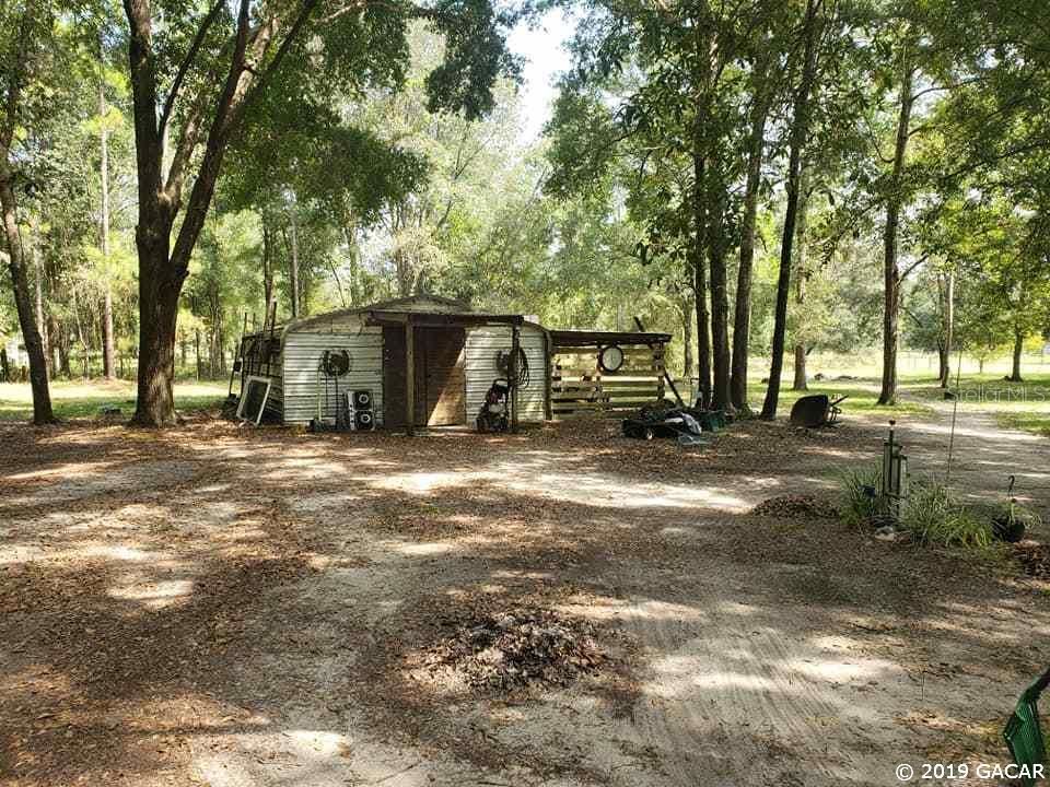 Vendido Recientemente: $85,000 (4 camas, 2 baños, 1939 Pies cuadrados)