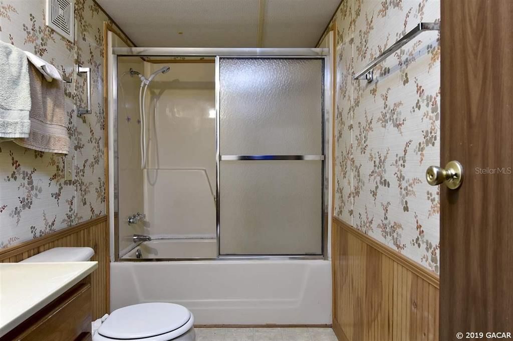 最近售出: $42,000 (2 贝兹, 1 浴室, 924 平方英尺)
