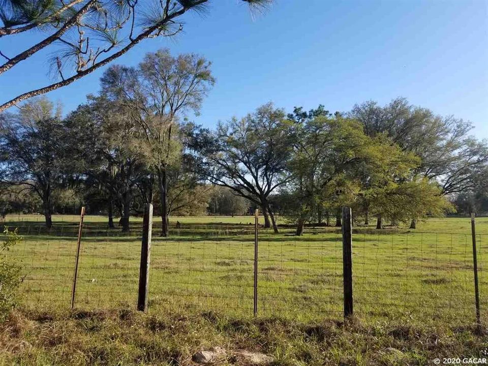 Vendido Recientemente: $64,000 (9.37 acres)