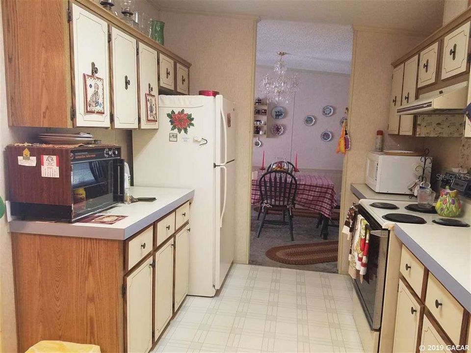 Vendido Recientemente: $89,900 (3 camas, 2 baños, 1488 Pies cuadrados)