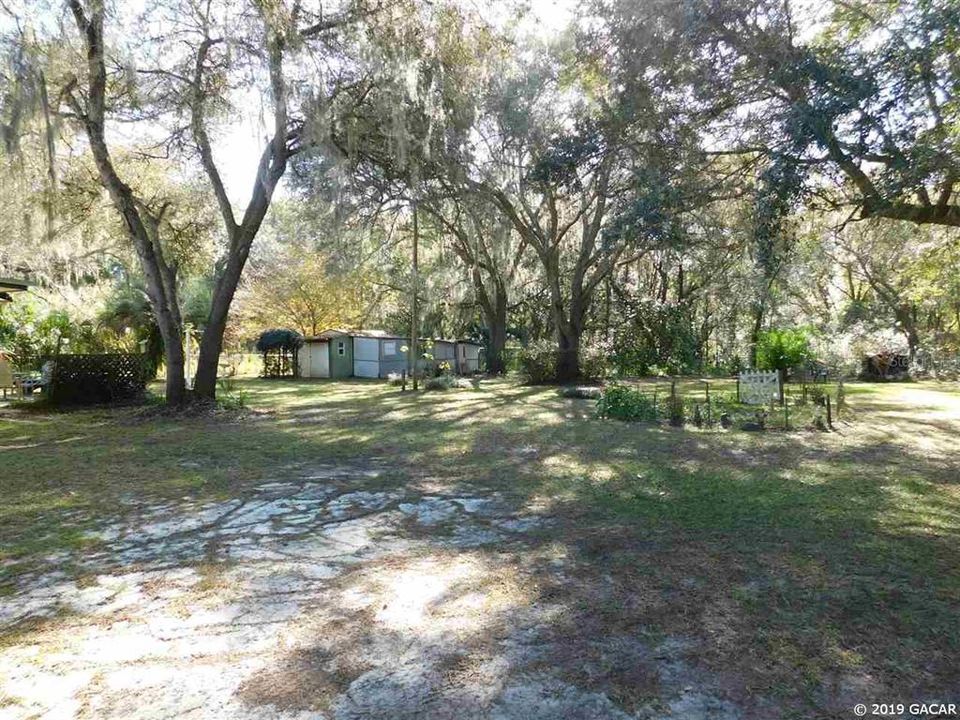 Recently Sold: $67,500 (3 beds, 2 baths, 1979 Square Feet)