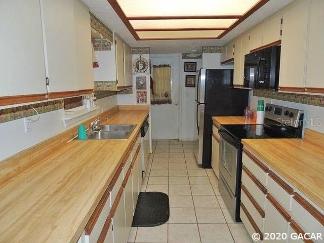 Recently Sold: $130,000 (2 beds, 2 baths, 1640 Square Feet)