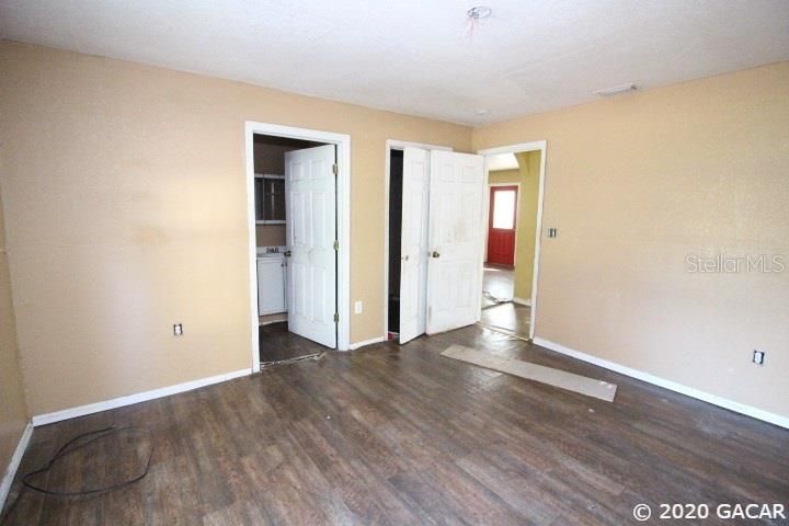 Recently Sold: $44,500 (3 beds, 2 baths, 1216 Square Feet)