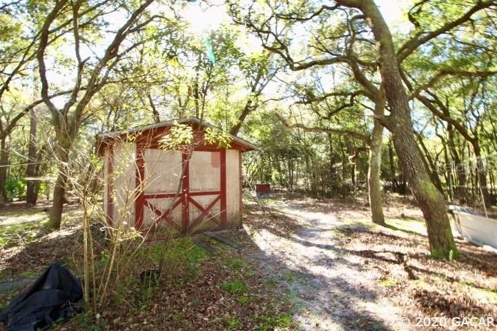 Recently Sold: $69,000 (3 beds, 2 baths, 924 Square Feet)