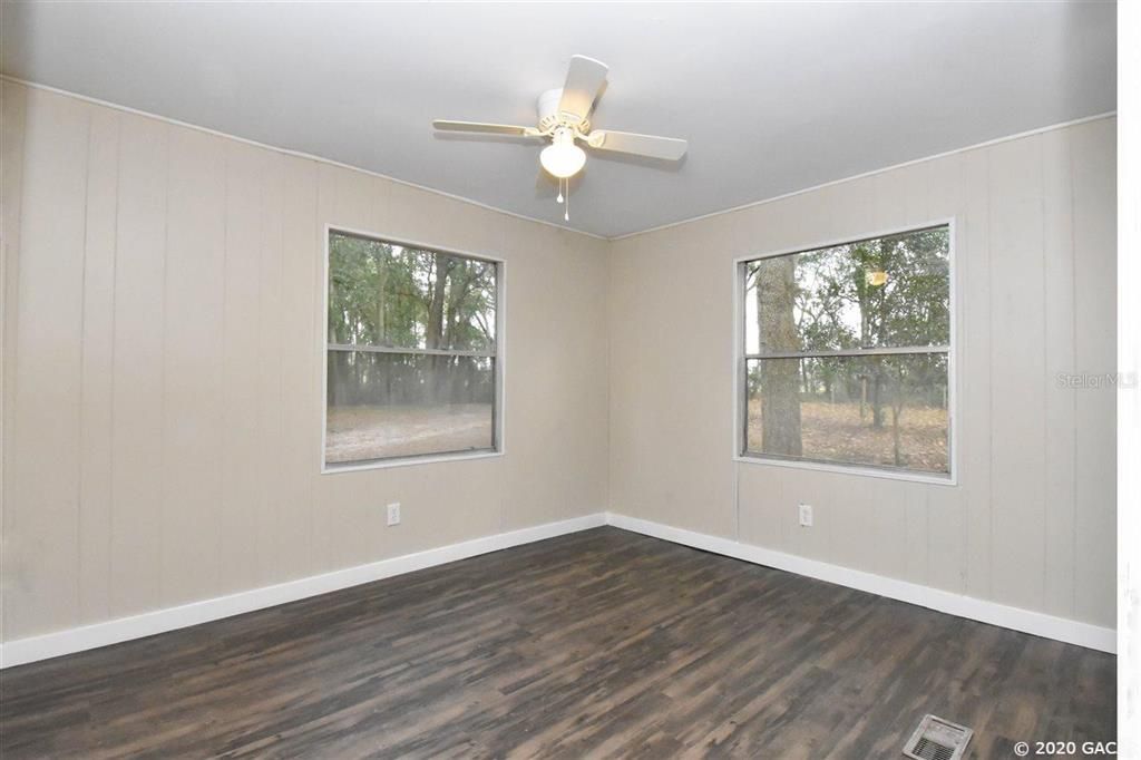 Recently Rented: $1,695 (3 beds, 2 baths, 1344 Square Feet)