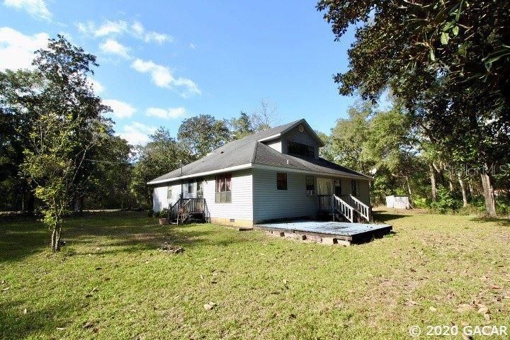 Recently Sold: $189,900 (3 beds, 2 baths, 2065 Square Feet)