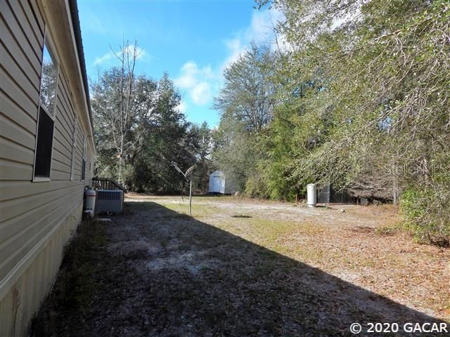 Recently Sold: $149,900 (4 beds, 2 baths, 1944 Square Feet)
