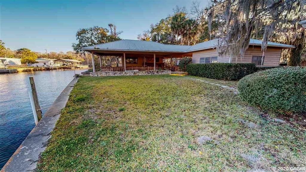 Recently Sold: $329,000 (3 beds, 2 baths, 1984 Square Feet)