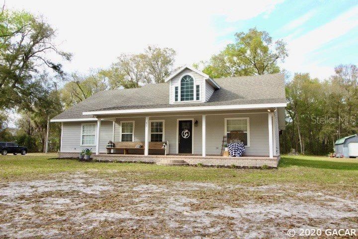 Recently Sold: $219,900 (3 beds, 2 baths, 1834 Square Feet)