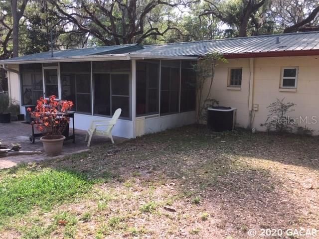 Recently Sold: $179,900 (2 beds, 2 baths, 1300 Square Feet)