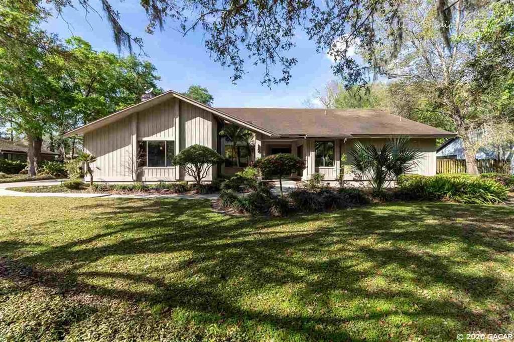 Recently Rented: $2,900 (3 beds, 2 baths, 3066 Square Feet)