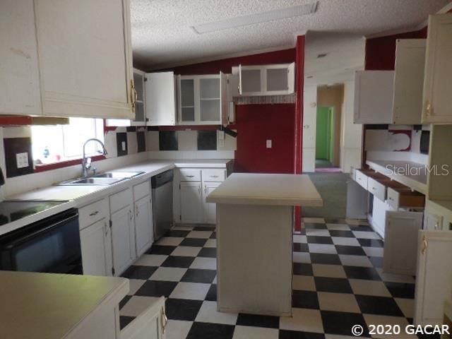 Recently Sold: $61,800 (3 beds, 2 baths, 2232 Square Feet)