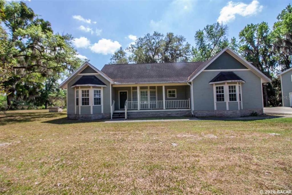 Recently Sold: $225,000 (4 beds, 3 baths, 2235 Square Feet)