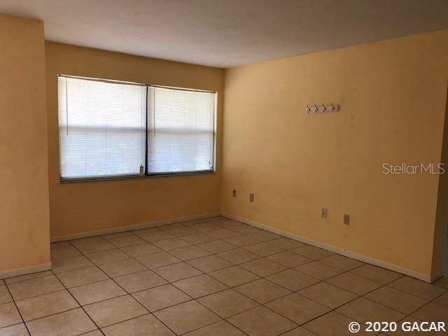 Recently Rented: $625 (2 beds, 1 baths, 820 Square Feet)