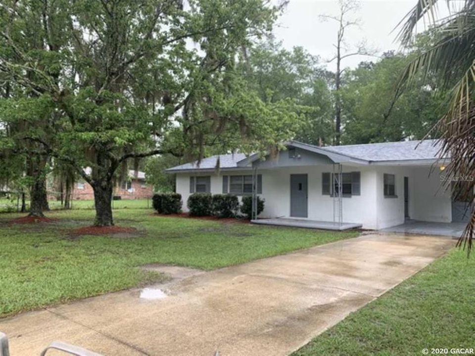 Recently Sold: $129,900 (3 beds, 1 baths, 1000 Square Feet)