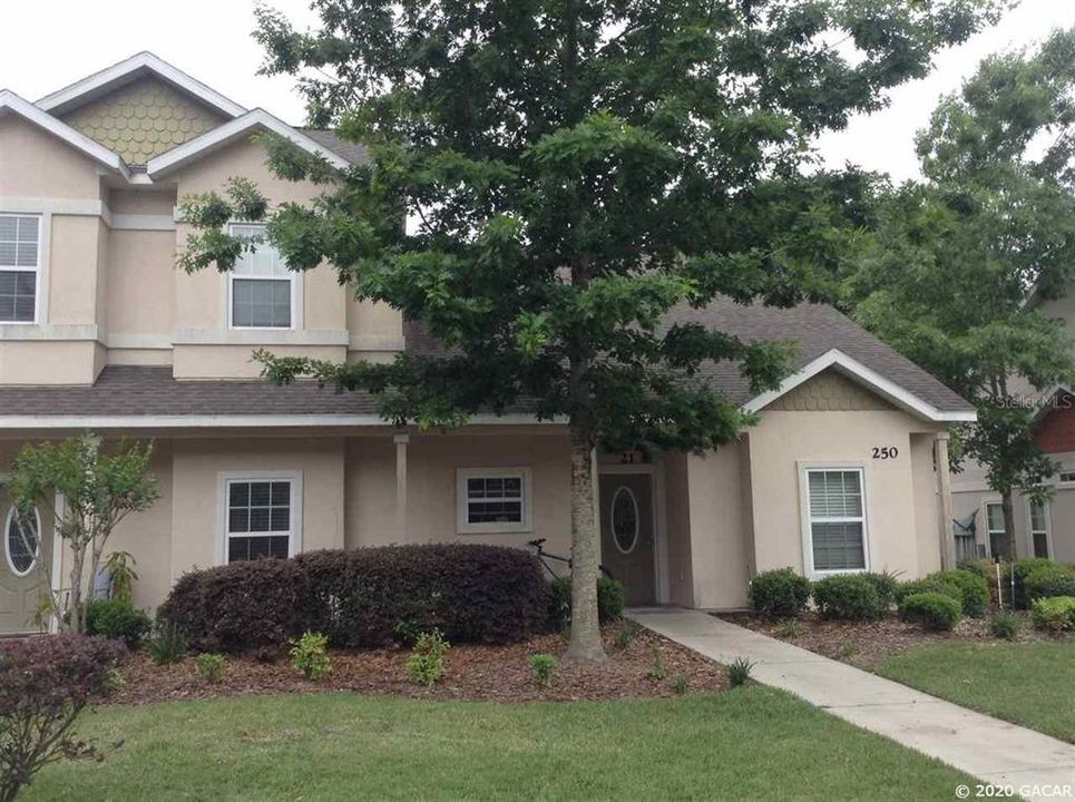 Recently Sold: $154,900 (2 beds, 2 baths, 1114 Square Feet)