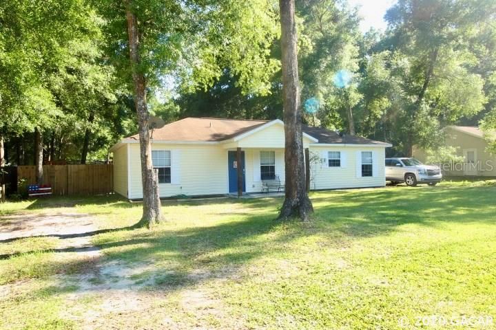 Recently Sold: $139,900 (3 beds, 2 baths, 1152 Square Feet)