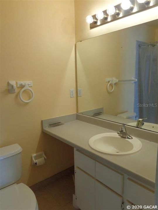 Недавно арендовано: $880 (2 спален, 2 ванн, 887 Квадратных фут)