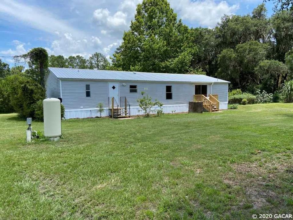 Recently Sold: $135,500 (4 beds, 2 baths, 1620 Square Feet)