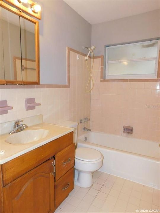 Недавно арендовано: $650 (2 спален, 1 ванн, 648 Квадратных фут)