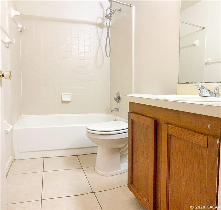 Недавно арендовано: $600 (2 спален, 1 ванн, 837 Квадратных фут)