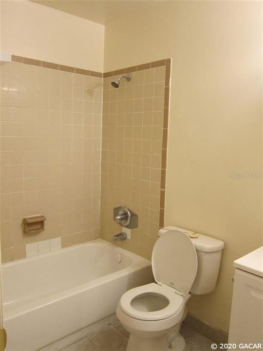 最近租的: $725 (2 贝兹, 1 浴室, 788 平方英尺)