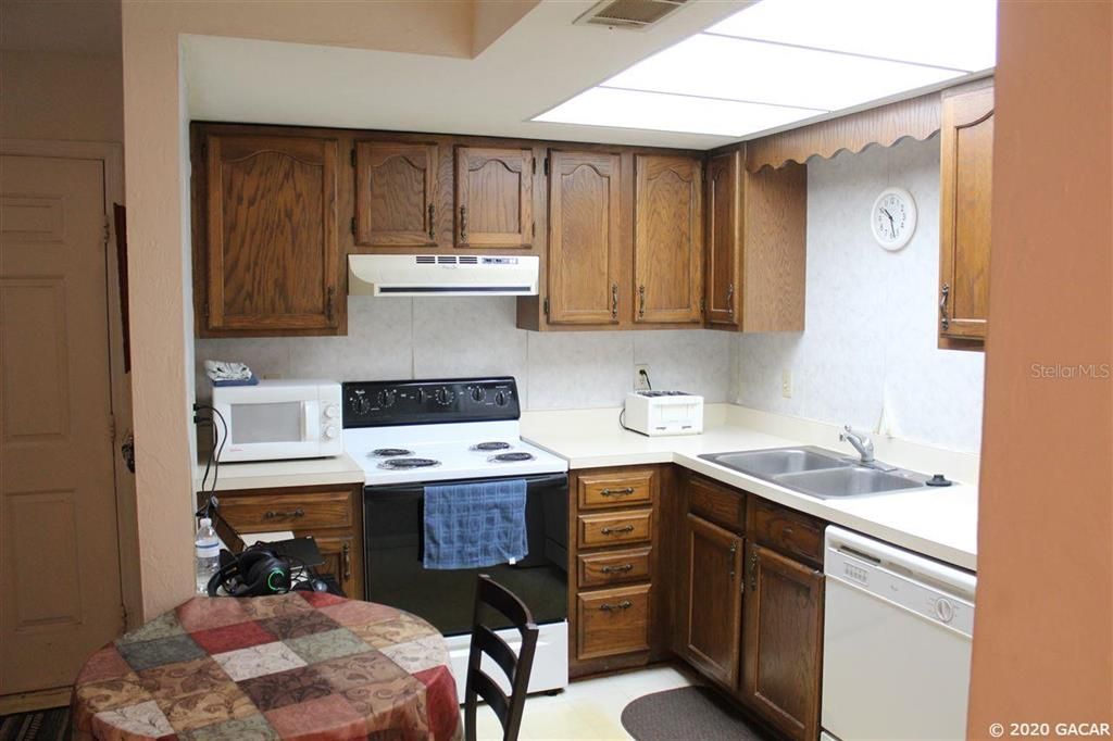 Recently Sold: $59,800 (1 beds, 1 baths, 493 Square Feet)