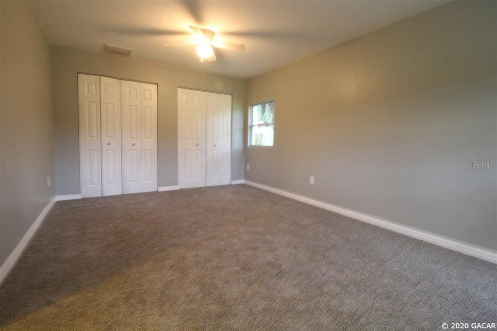 Recently Sold: $169,000 (2 beds, 1 baths, 1318 Square Feet)