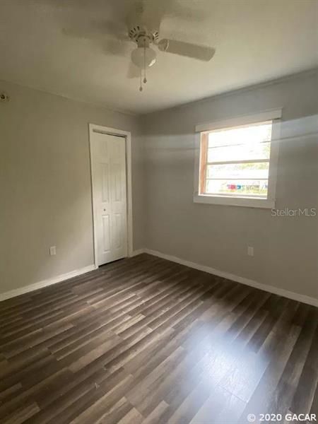 Recently Sold: $90,000 (3 beds, 1 baths, 800 Square Feet)