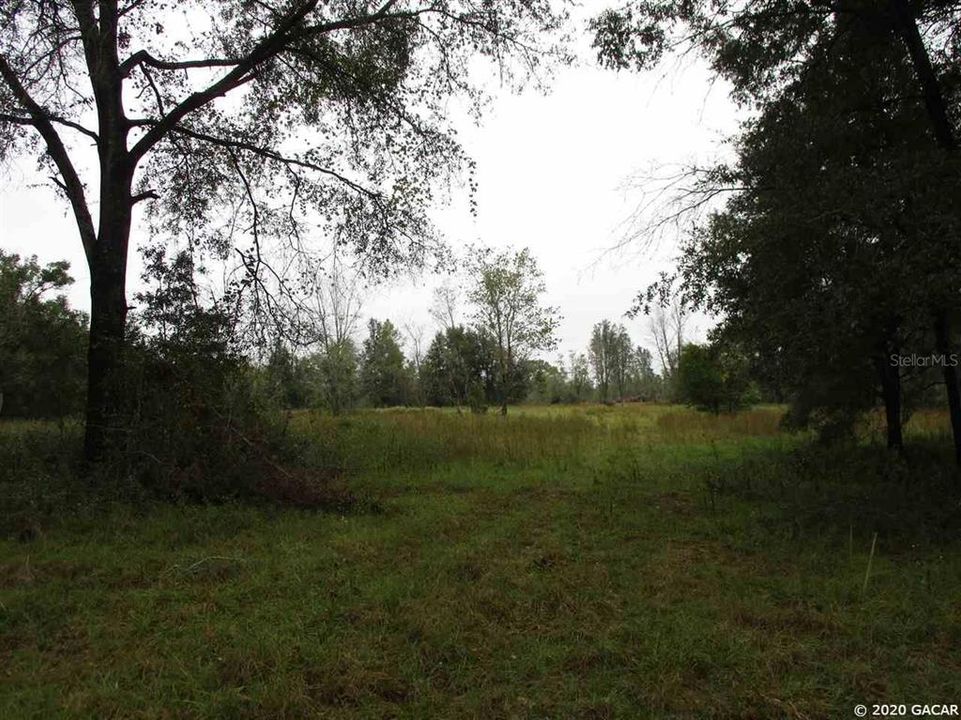 Недавно продано: $105,000 (5.49 acres)