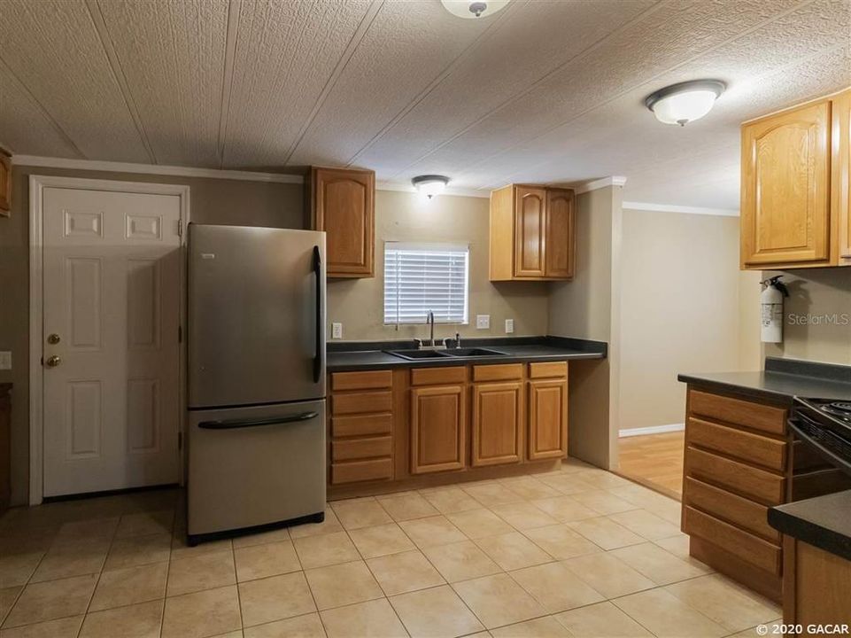 Recently Rented: $900 (2 beds, 2 baths, 960 Square Feet)