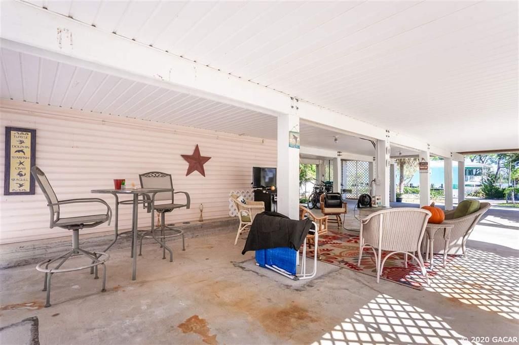 Recently Sold: $239,900 (3 beds, 2 baths, 1120 Square Feet)