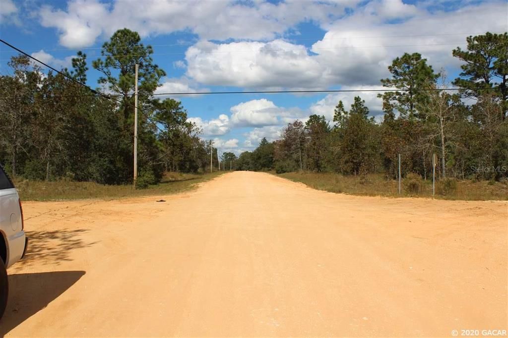 Vendido Recientemente: $10,000 (1.25 acres)