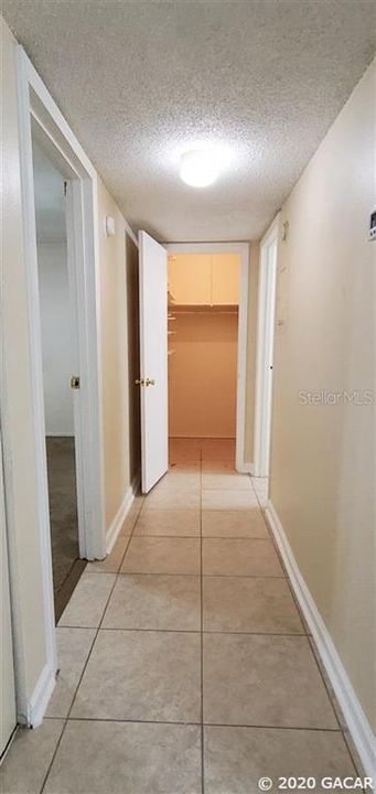 Recently Sold: $62,500 (1 beds, 1 baths, 702 Square Feet)