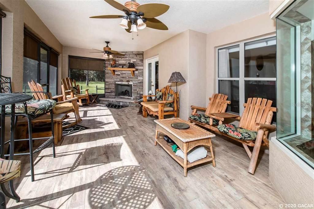 Recently Sold: $599,000 (4 beds, 2 baths, 2497 Square Feet)